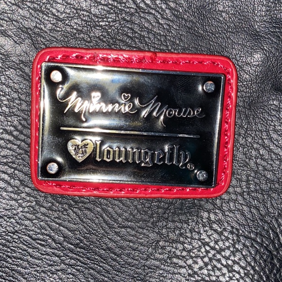 Loungefly Minnie Mouse crossbody - Picture 4 of 5